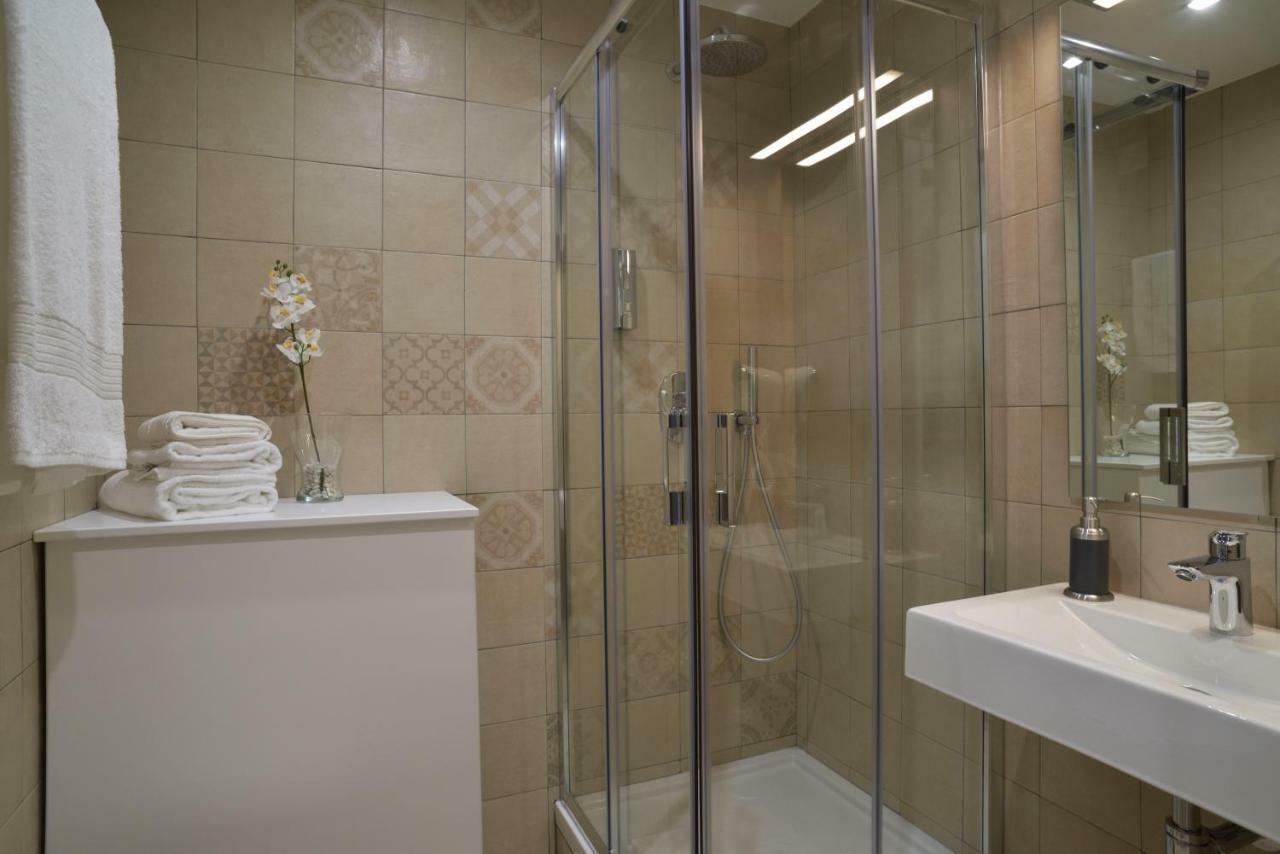 נאפולי B&B Emme21 מראה חיצוני תמונה
