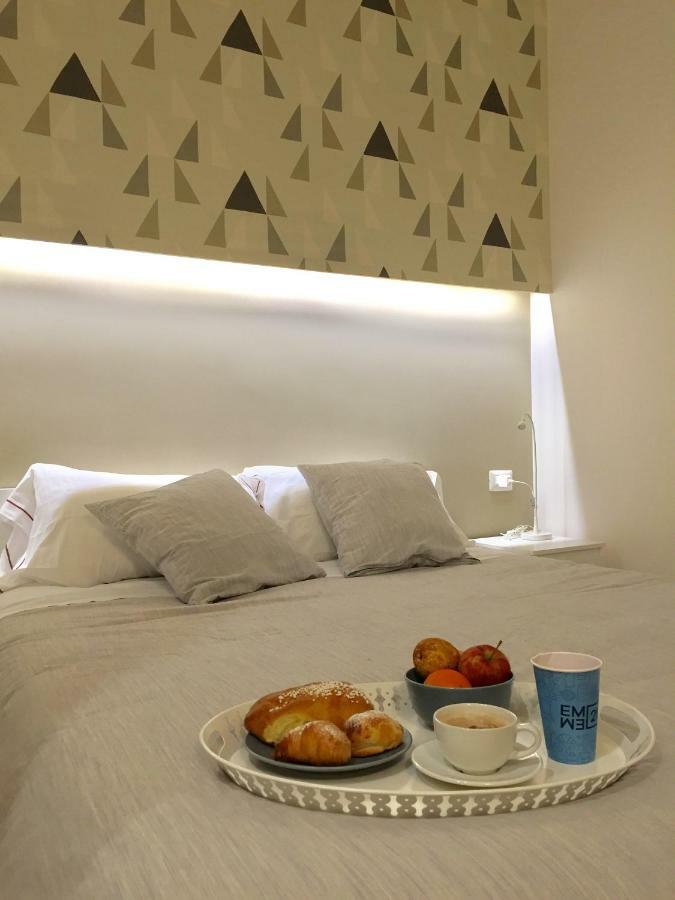 נאפולי B&B Emme21 מראה חיצוני תמונה